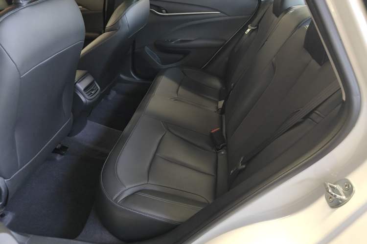 Used Buick GT 2021 Revised Version 1.3T Automatic Mild Hybrid Elite Edition Left Rear Seat