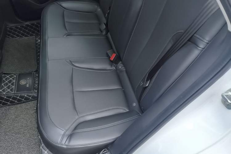 Used Buick GT 2021 Revised Version Flagship 1.5L Automatic Elite Edition Left Rear Seat