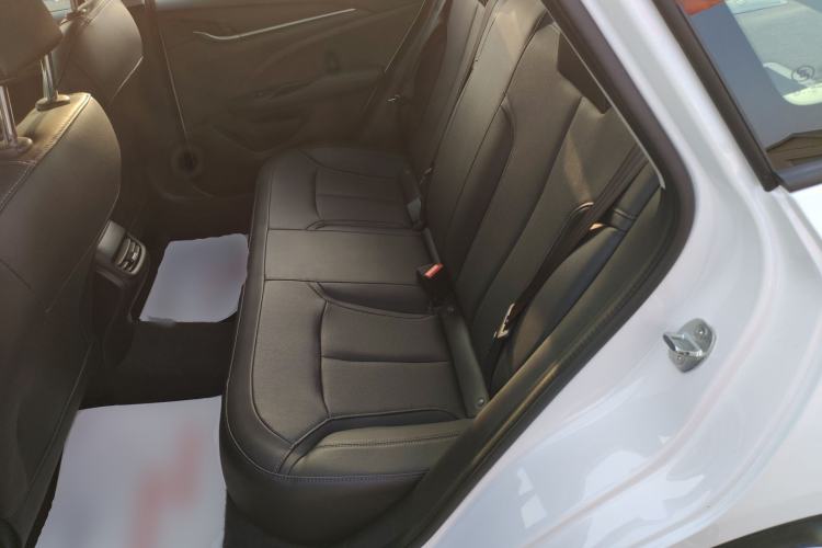Used Buick GT 2021 Revised Version Flagship 1.5L Automatic Elite Edition Left Rear Seat