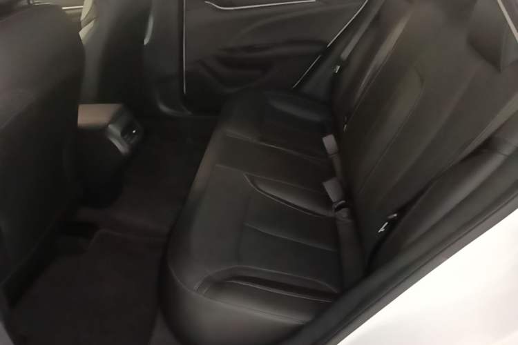 Used Buick GT 2021 1.3T Automatic Mild Hybrid Elite Version Left Rear Seat