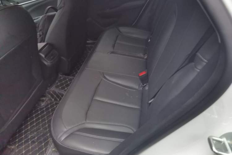 Used Buick GT 2021 Revised Version Flagship 1.5L Automatic Elite Edition Left Rear Seat