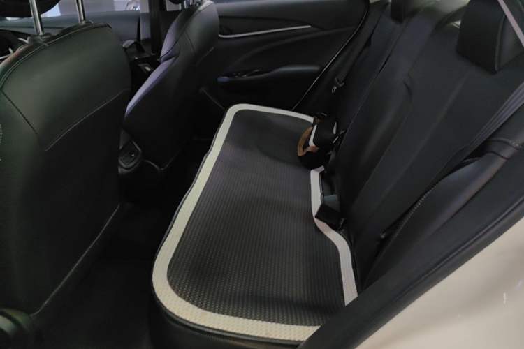 Used Buick GT 2021 Revised Version Flagship 1.5L Automatic Elite Edition Left Rear Seat