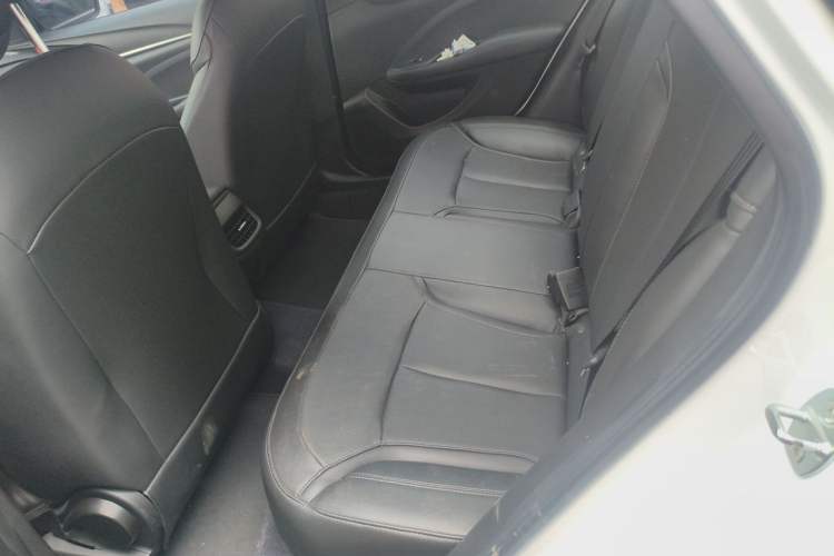 Used Buick GT 2021 Revised Version Flagship 1.5L Automatic Elite Edition Left Rear Seat