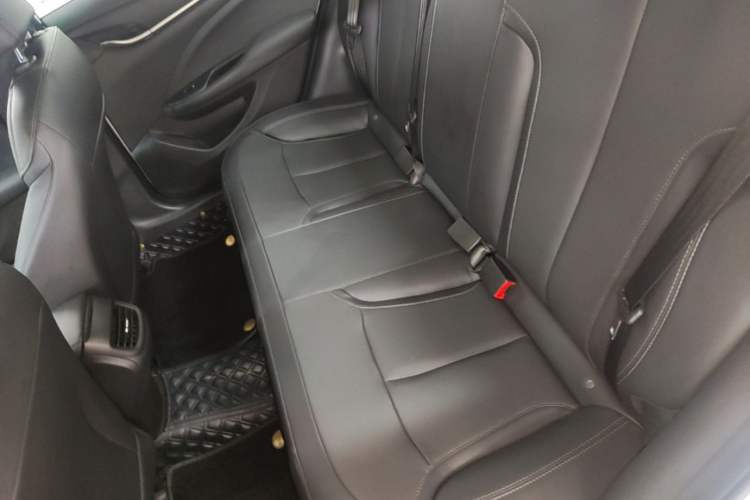 Used Buick GT 2021 Revised Version Flagship 1.5L Automatic Entry-Level Trim Left Rear Seat