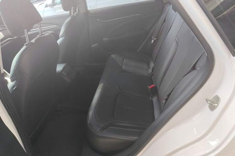 Used Buick GT 2021 Revised Version Flagship 1.5L Automatic Elite Edition Left Rear Seat