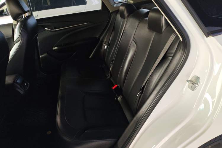 Used Buick GT 2021 Revised Version 1.3T Automatic Mild Hybrid Elite Edition Left Rear Seat
