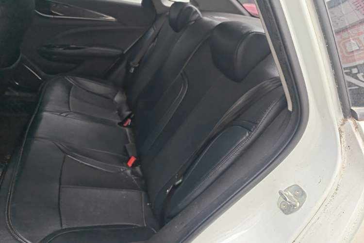 Used Buick GT 2021 Revised Version Flagship 1.5L Automatic Elite Edition Left Rear Seat