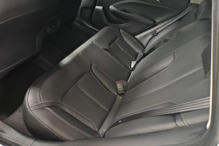 Used Buick GT 2021 Revised Version Flagship 1.5L Automatic Entry-Level Trim Left Rear Seat