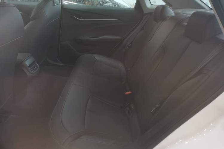 Used Buick GT 2021 Revised Version Flagship 1.5L Automatic Elite Edition Left Rear Seat
