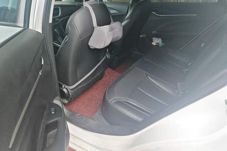 Used Buick GT 2021 Revised Version Flagship 1.5L Automatic Elite Edition Left Rear Seat