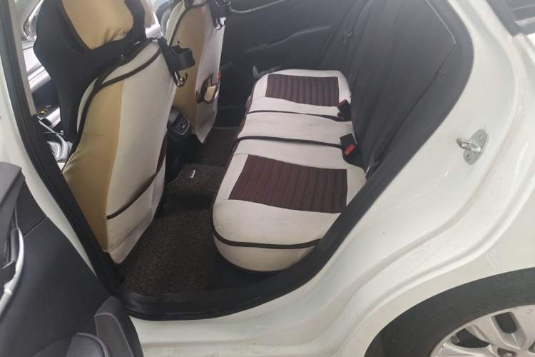 Used Buick GT 2021 Revised Version Flagship 1.5L Automatic Elite Edition Left Rear Seat