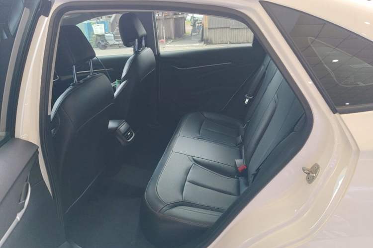 Used Buick GT 2021 1.3T Automatic Mild Hybrid Elite Version Left Rear Seat