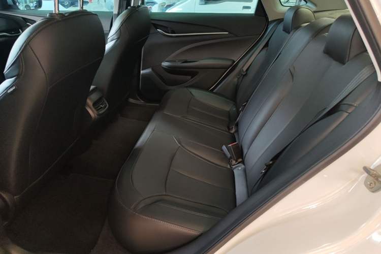 Used Buick GT 2021 Revised Version Flagship 1.5L Automatic Entry-Level Trim Left Rear Seat