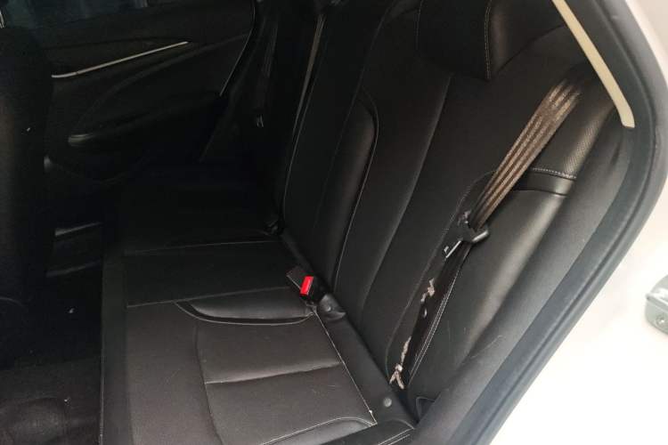 Used Buick GT 2021 1.3T Automatic Mild Hybrid Elite Version Left Rear Seat