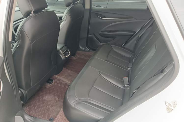 Used Buick GT 2021 Revised Version Flagship 1.5L Automatic Elite Edition Left Rear Seat
