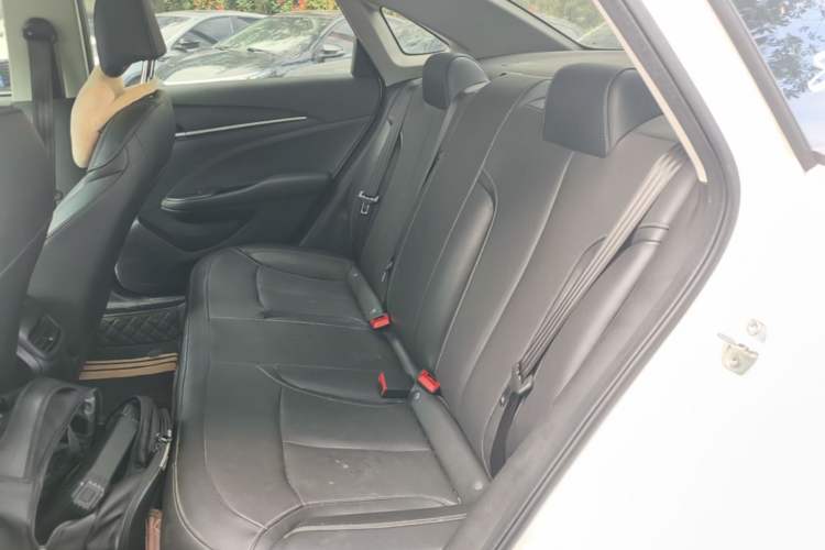 Used Buick GT 2021 Revised Version Flagship 1.5L Automatic Elite Edition Left Rear Seat