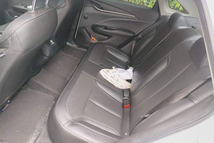 Used Buick GT 2021 Revised Version Flagship 1.5L Automatic Elite Edition Left Rear Seat
