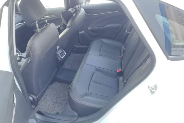 Used Buick GT 2021 1.3T Automatic Mild Hybrid Elite Version Left Rear Seat