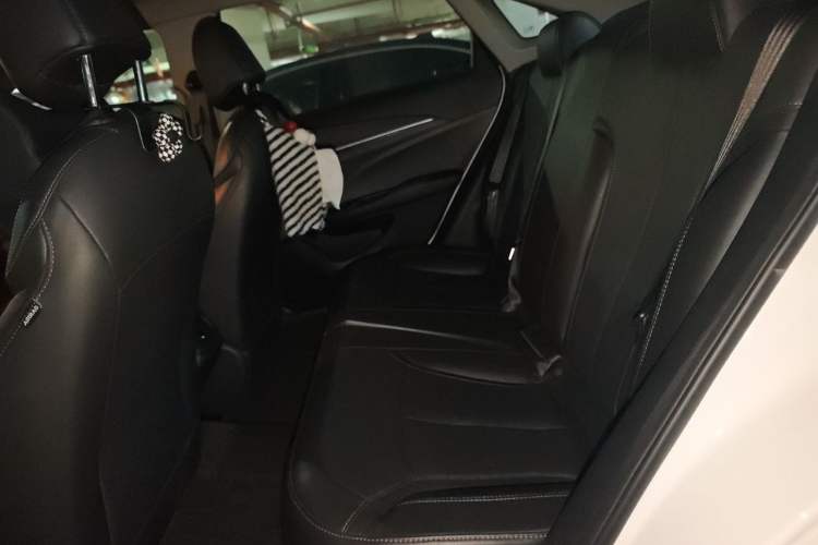 Used Buick GT 2021 Revised Version Flagship 1.5L Automatic Elite Edition Left Rear Seat