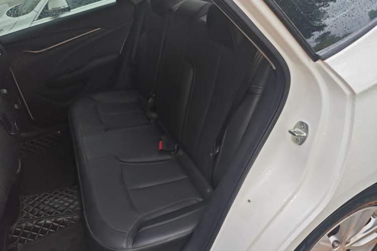 Used Buick GT 2021 Revised Version Flagship 1.5L Automatic Elite Edition Left Rear Seat