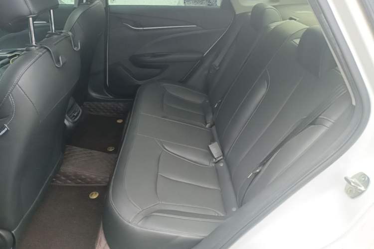 Used Buick GT 2021 Revised Version Flagship 1.5L Automatic Elite Edition Left Rear Seat