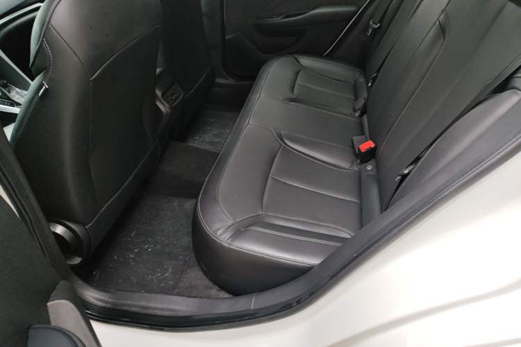 Used Buick GT 2021 Revised Version Flagship 1.5L Automatic Elite Edition Left Rear Seat