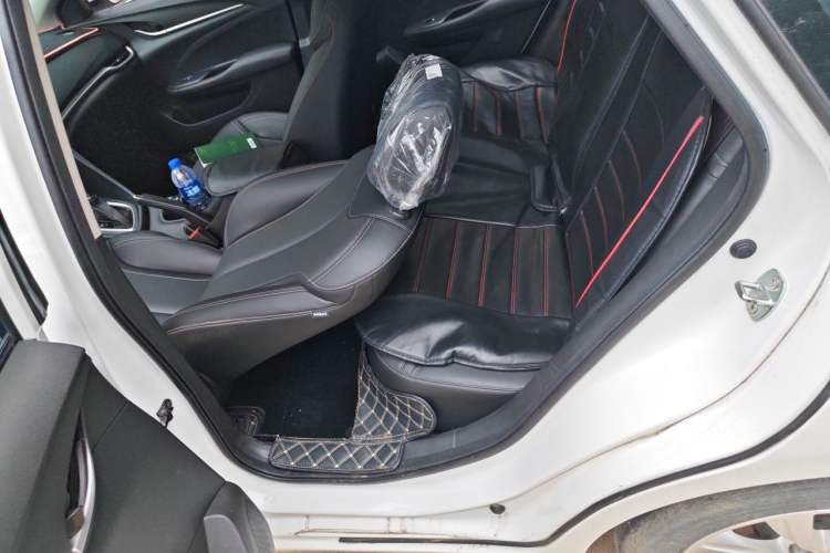 Used Buick GT 2021 Revised Version Flagship 1.5L Automatic Elite Edition Left Rear Seat