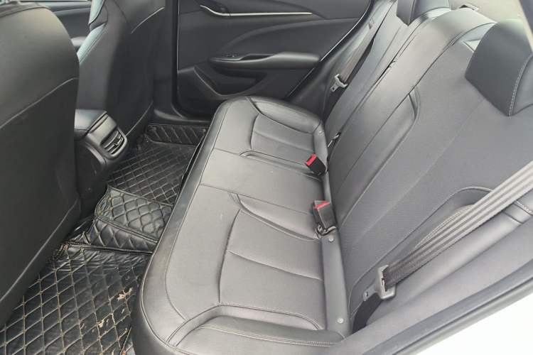 Used Buick GT 2021 1.3T Automatic Mild Hybrid Elite Version Left Rear Seat