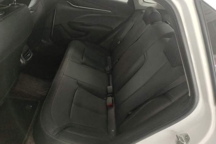 Used Buick GT 2021 Revised Version Flagship 1.5L Automatic Elite Edition Left Rear Seat