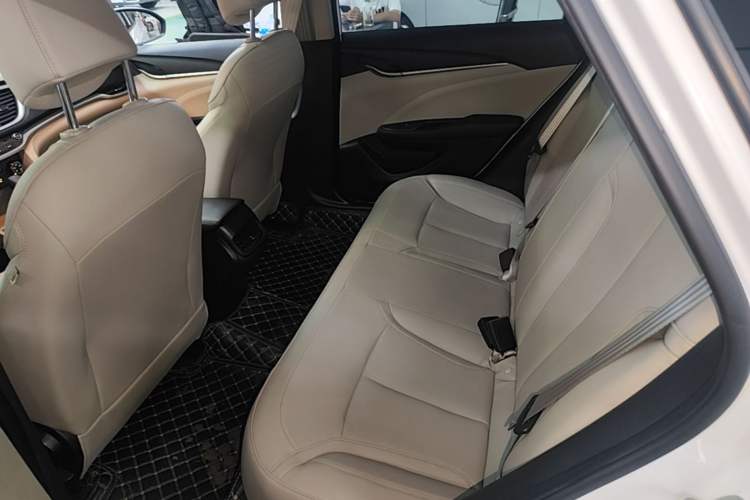 Used Buick GT 2021 Exemplar 1.5L Automatic Elite Version Left Rear Seat