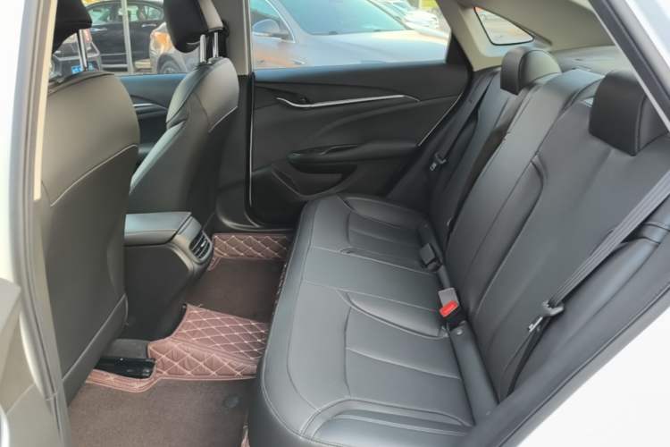 Used Buick GT 2021 Revised Version Flagship 1.5L Automatic Elite Edition Left Rear Seat