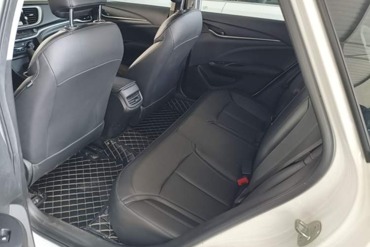 Used Buick GT 2021 Revised Version Flagship 1.5L Automatic Elite Edition Left Rear Seat