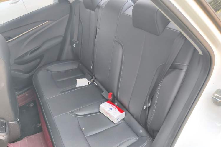 Used Buick GT 2021 1.3T Automatic Mild Hybrid Elite Version Left Rear Seat