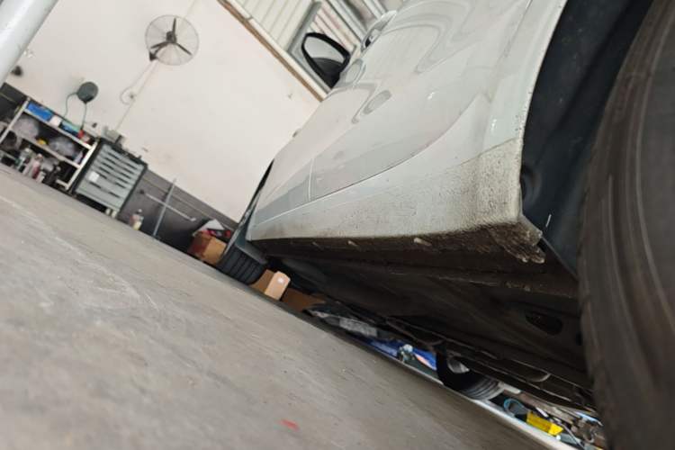 Used Buick GT 2021 Revised Version Flagship 1.5L Automatic Elite Edition Left Side Sill