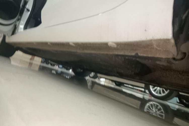 Used Buick GT 2021 Revised Version Flagship 1.5L Automatic Entry-Level Trim Left Side Sill