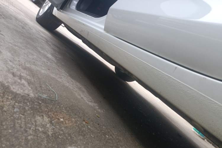 Used Buick GT 2021 Revised Version Flagship 1.5L Automatic Elite Edition Left Side Sill