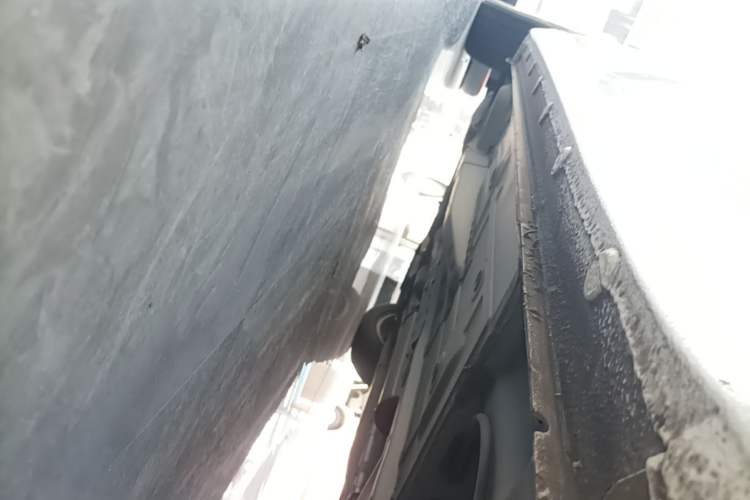 Used Buick GT 2021 1.3T Automatic Mild Hybrid Elite Version Left Side Sill