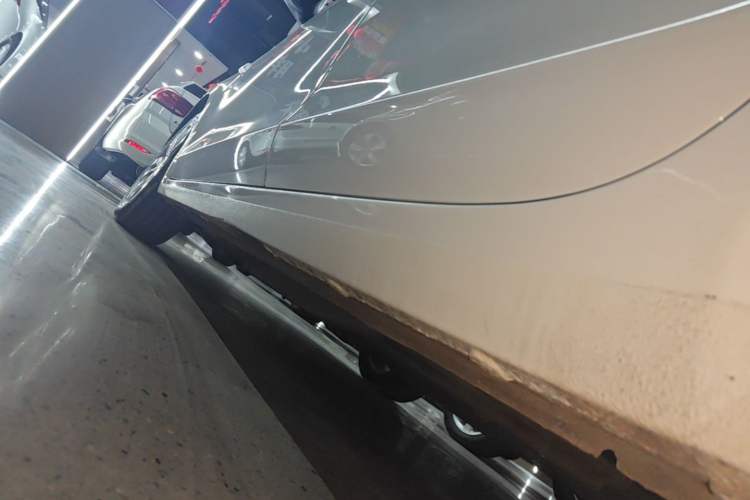 Used Buick GT 2021 Revised Version Flagship 1.5L Automatic Elite Edition Left Side Sill