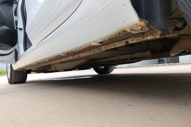 Used Buick GT 2021 Revised Version Flagship 1.5L Automatic Elite Edition Left Side Sill