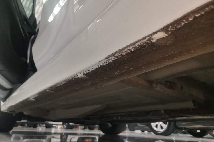 Used Buick GT 2021 Revised Version Flagship 1.5L Automatic Entry-Level Trim Left Side Sill