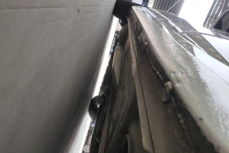 Used Buick GT 2021 Revised Version Flagship 1.5L Automatic Elite Edition Left Side Sill