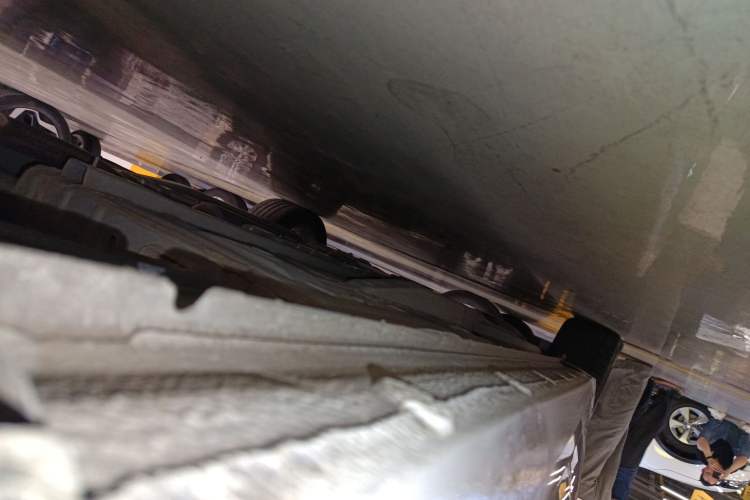 Used Buick GT 2021 Revised Version Flagship 1.5L Automatic Elite Edition Left Side Sill
