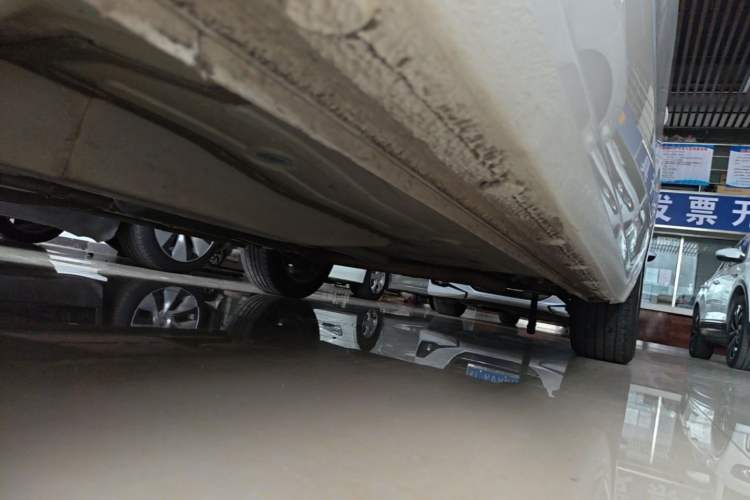 Used Buick GT 2021 Revised Version Flagship 1.5L Automatic Entry-Level Trim Left Side Sill