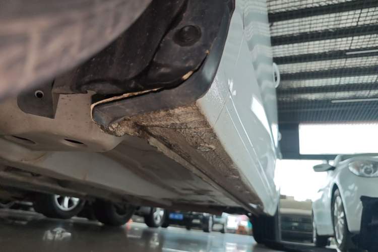 Used Buick GT 2021 Revised Version Flagship 1.5L Automatic Elite Edition Left Side Sill