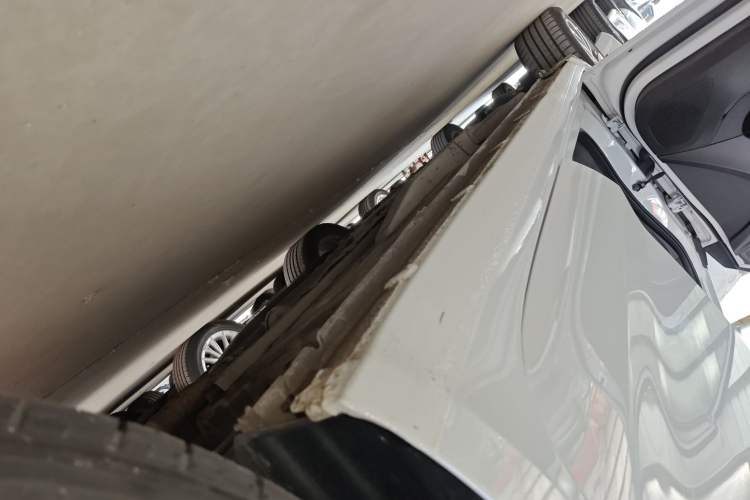 Used Buick GT 2021 Revised Version 1.3T Automatic Mild Hybrid Advanced Edition Left Side Sill