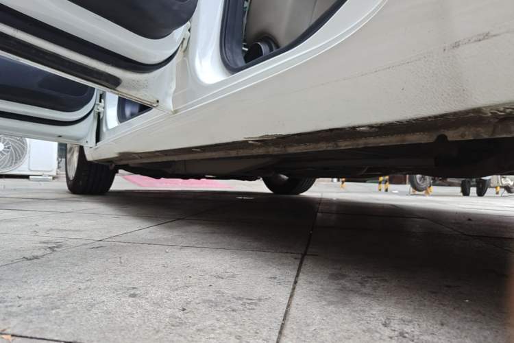 Used Buick GT 2021 Exemplar 1.5L Automatic Elite Version Left Side Sill