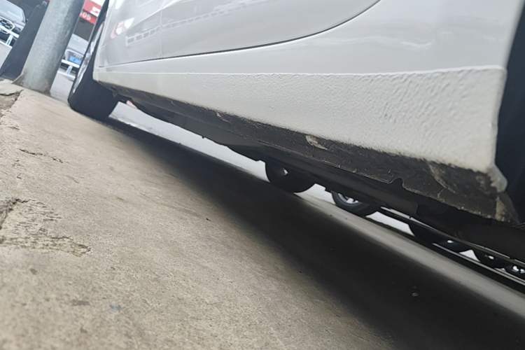Used Buick GT 2021 Revised Version Flagship 1.5L Automatic Entry-Level Trim Left Side Sill