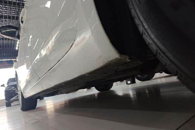 Used Buick GT 2021 Revised Version Flagship 1.5L Automatic Elite Edition Left Side Sill