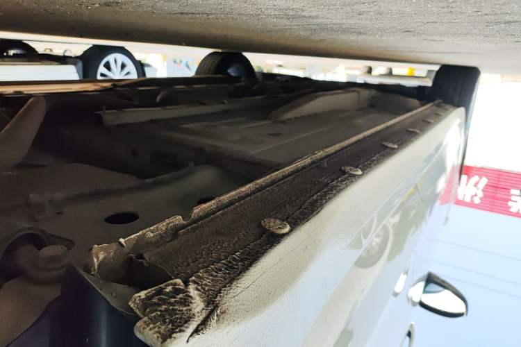 Used Buick GT 2021 Revised Version Flagship 1.5L Automatic Elite Edition Left Side Sill