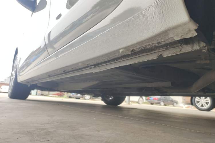 Used Buick GT 2021 Revised Version Flagship 1.5L Automatic Elite Edition Left Side Sill